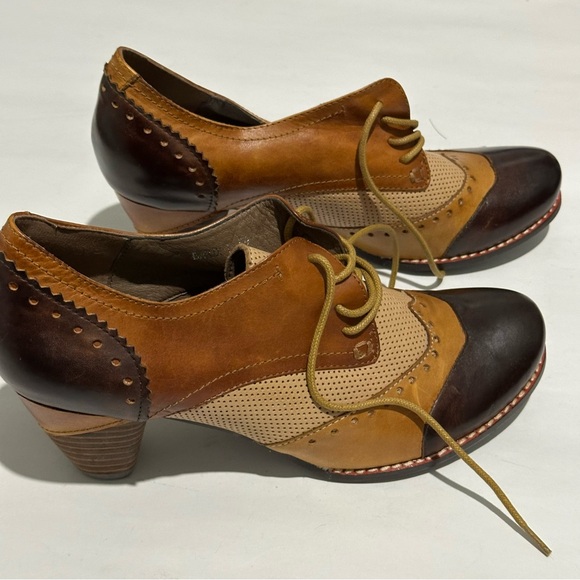 Vintage looking new Oxford pumps - Picture 3 of 6